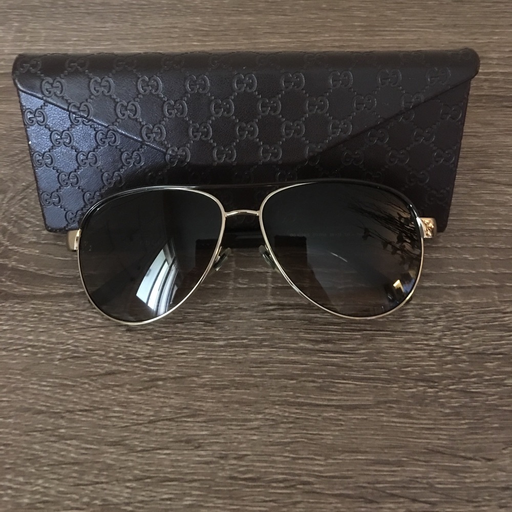 Gucci Aviator Sunglasses